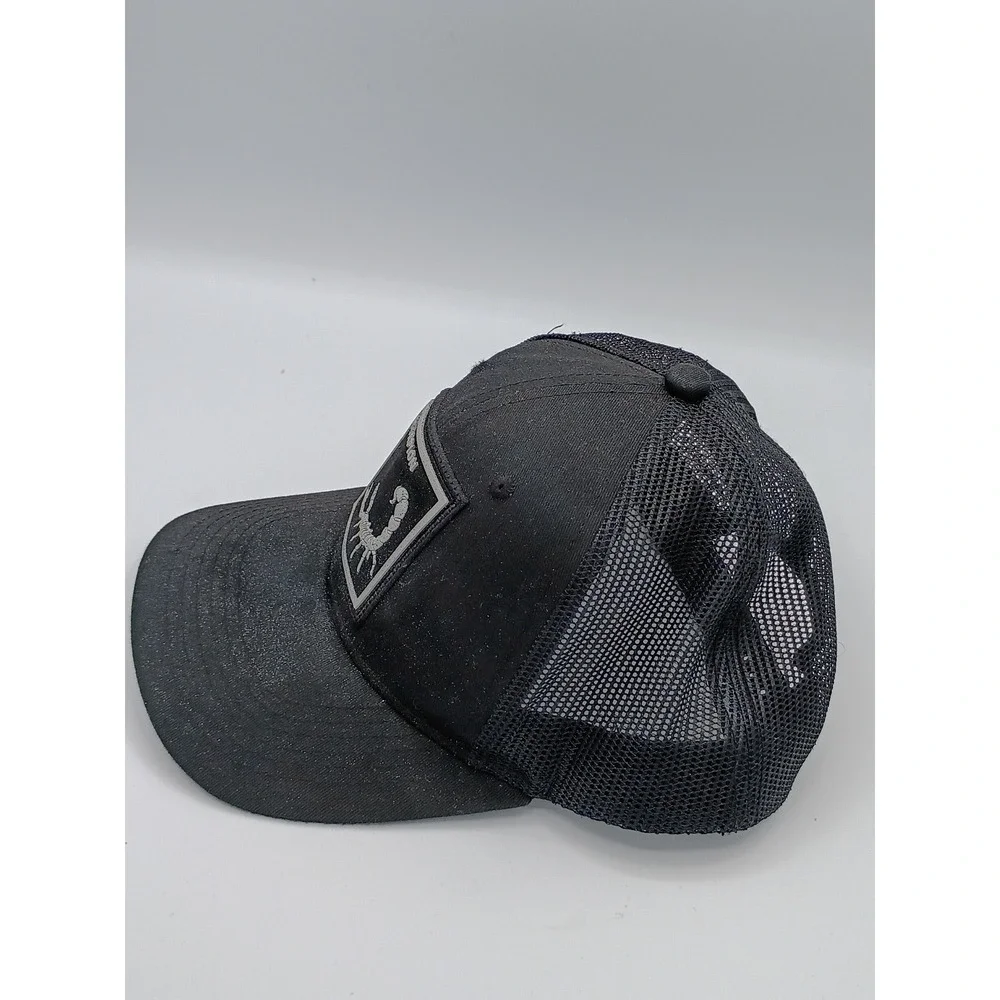 815 Kamel Mens Scorpion Patch Trucker Hat Black OSFM Snapback Cap